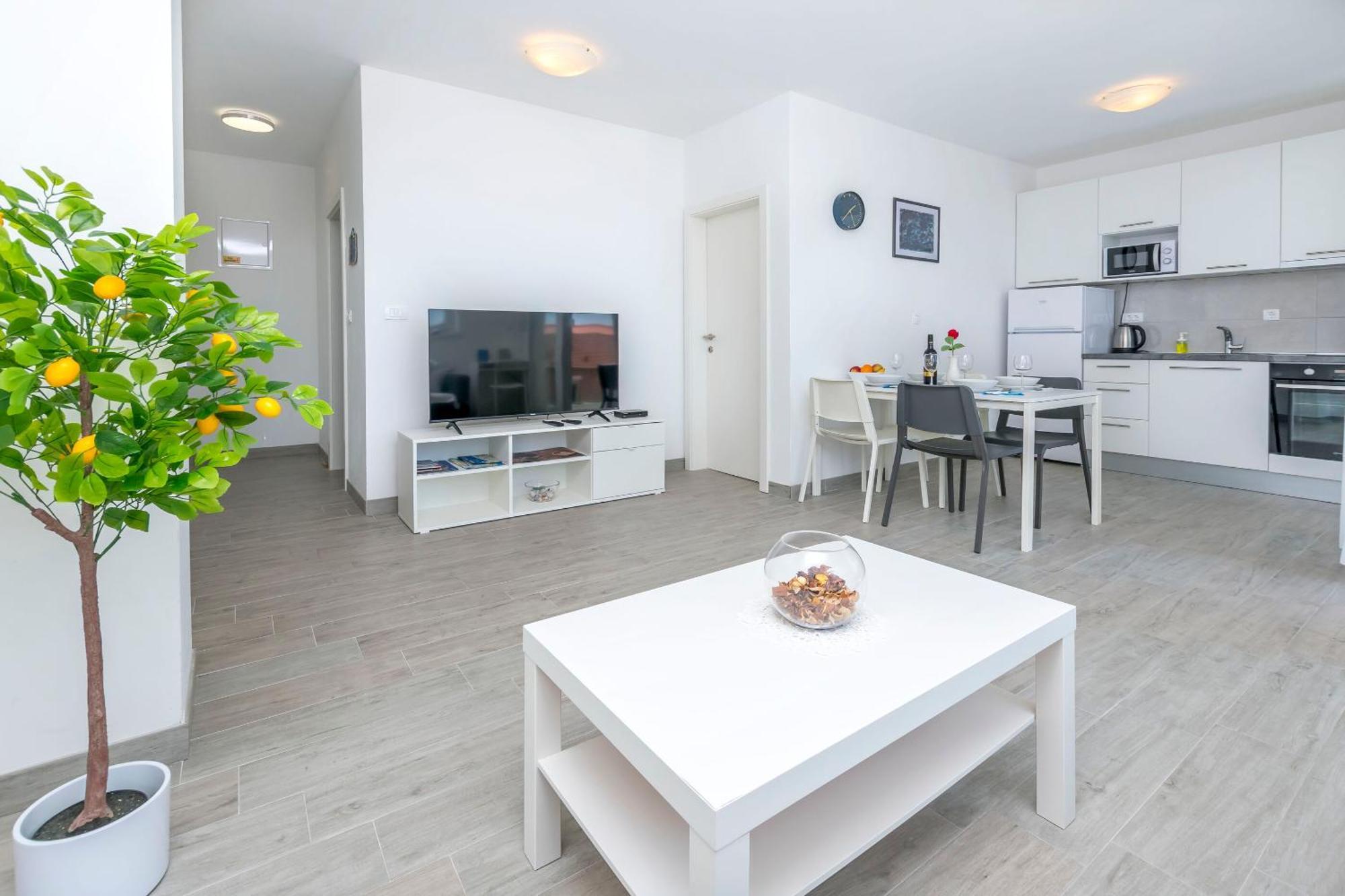 Apartments Tonka Primošten الغرفة الصورة